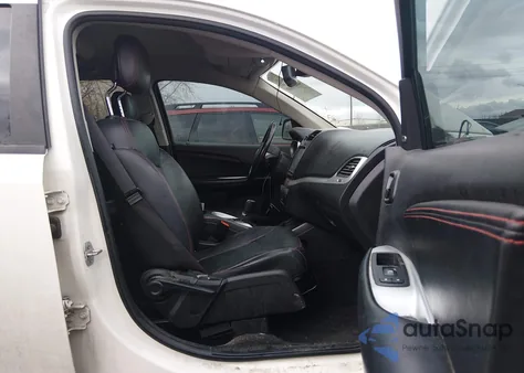 2019 Dodge Journey Gt Awd z USA, uszkodzony, nr VIN 3C4PDDEG0KT784833